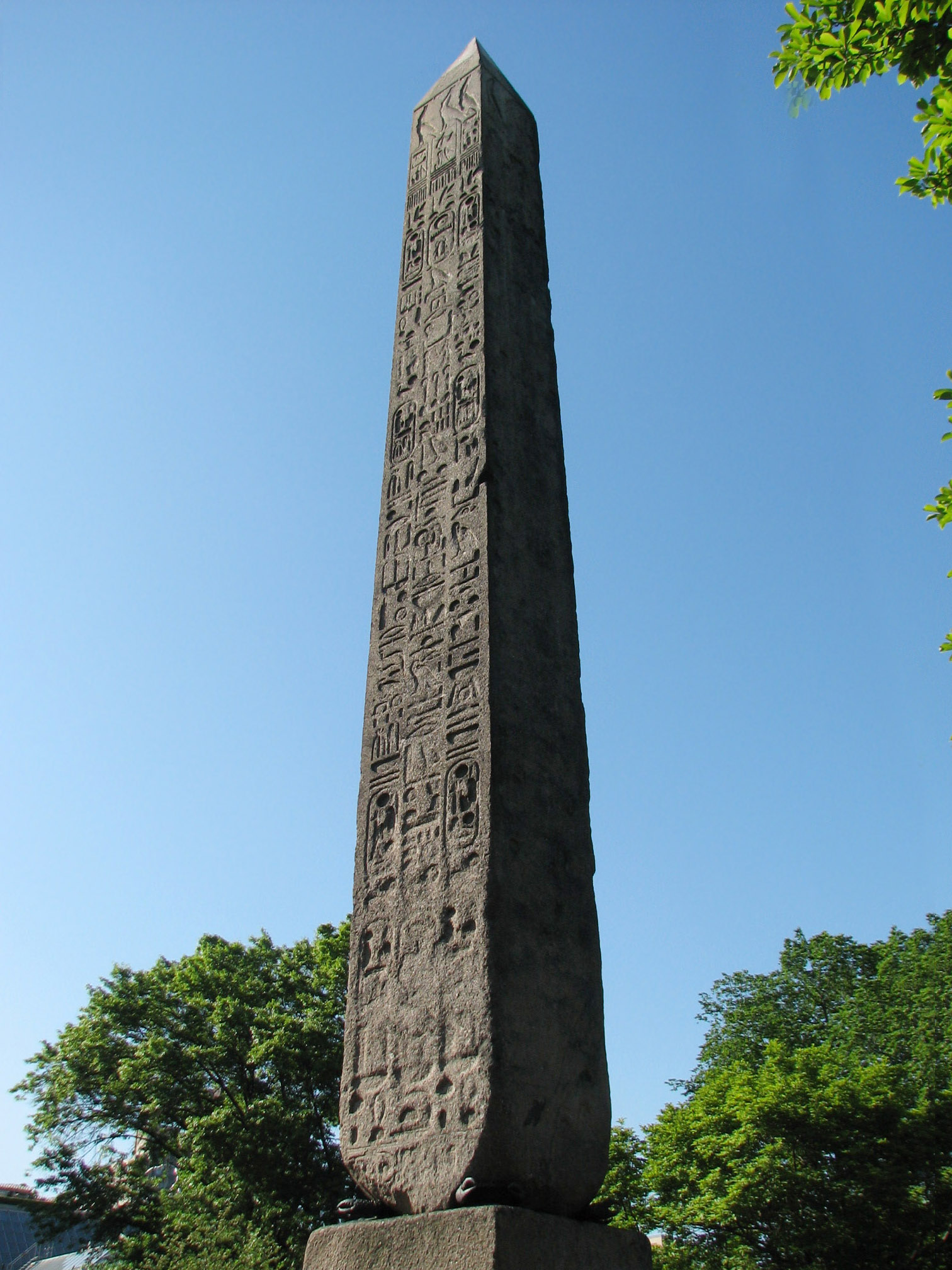 Obelisk [1978]
